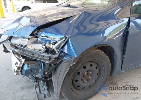 2015 Honda Civic Lx z USA, uszkodzony, nr VIN 19XFB2F50FE249837